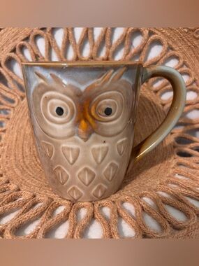 Gibson Home “Owl City” stoneware mug